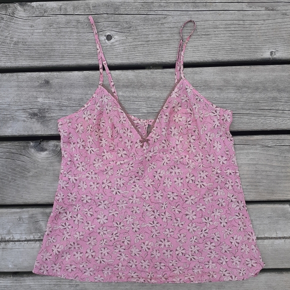 Marks and Spencer romantic cami in blush - Picture 1 of 4